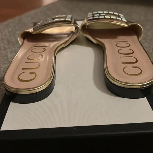 Gucci sandals. 35 1/2 - Picture 5 of 9